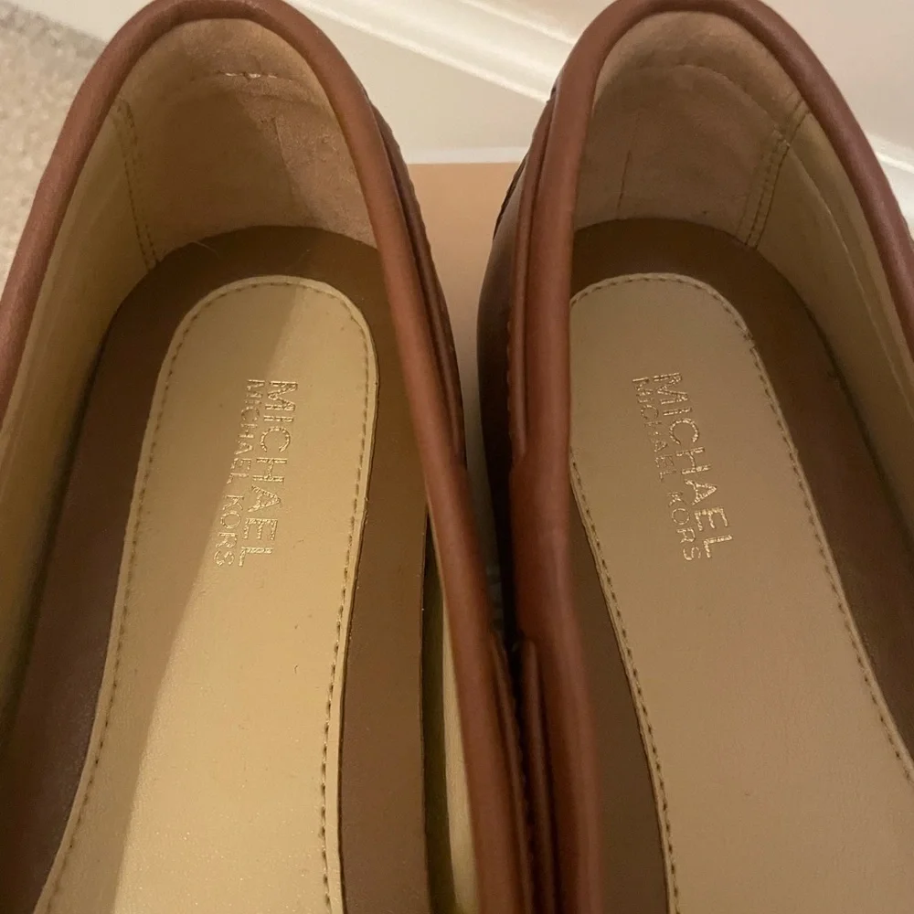 Michael Kors Juliette Loafer Size 8